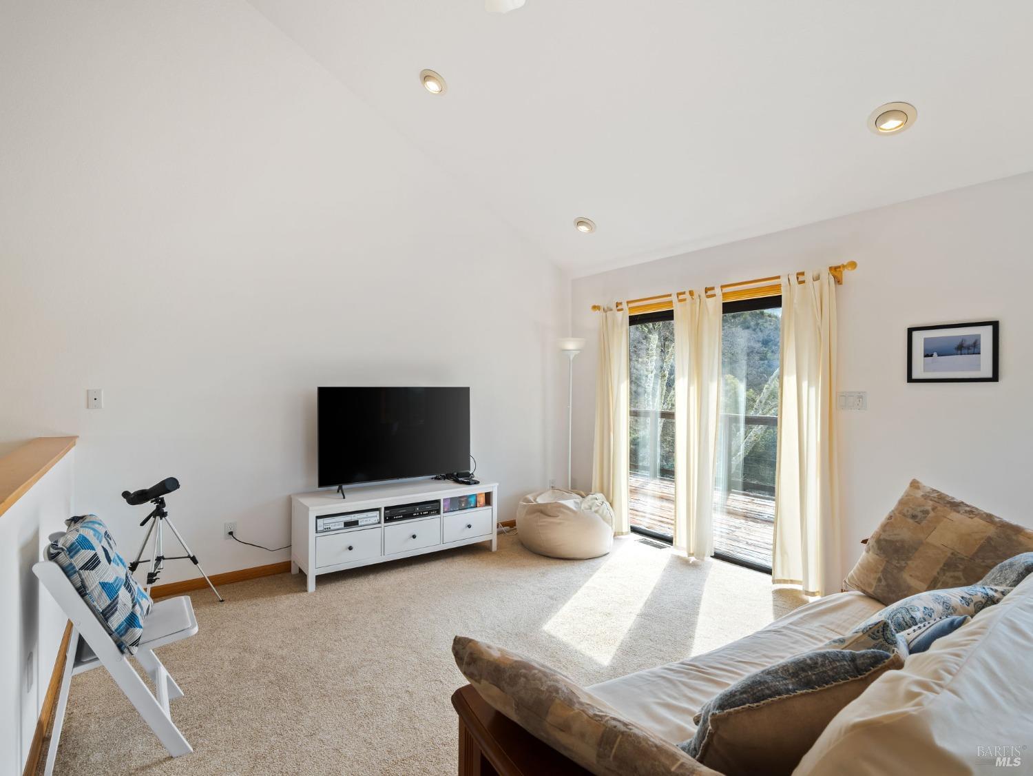 11300 Stewarts Point Skaggs Springs Rd