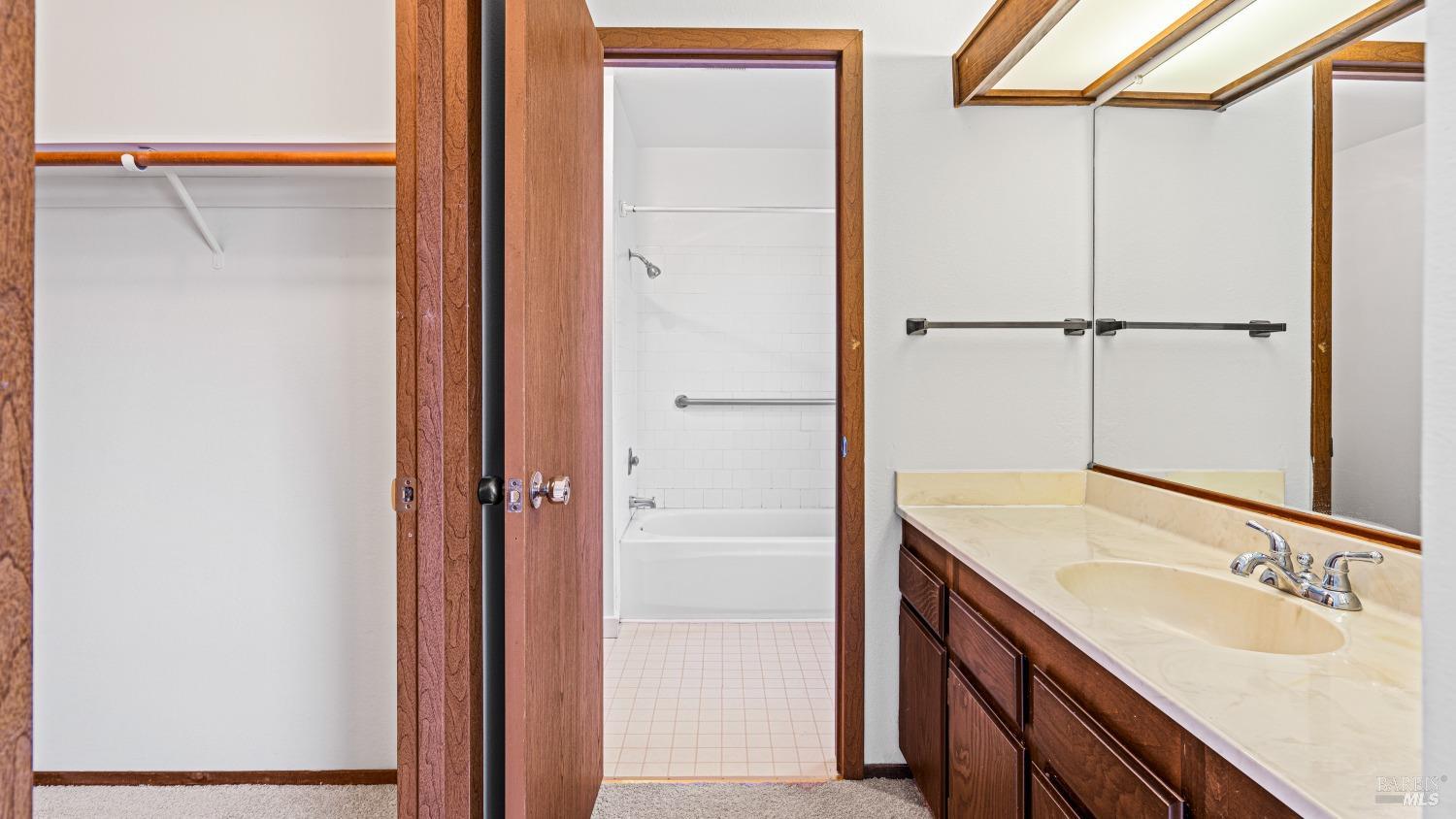 7109 Camino Colegio Dr