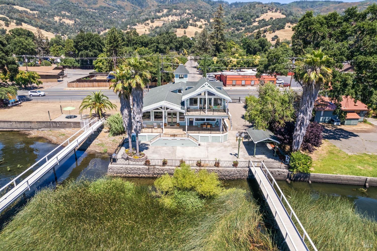 6055 East 20 Highway