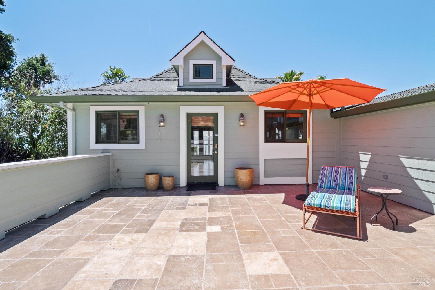 6055 East 20 Highway