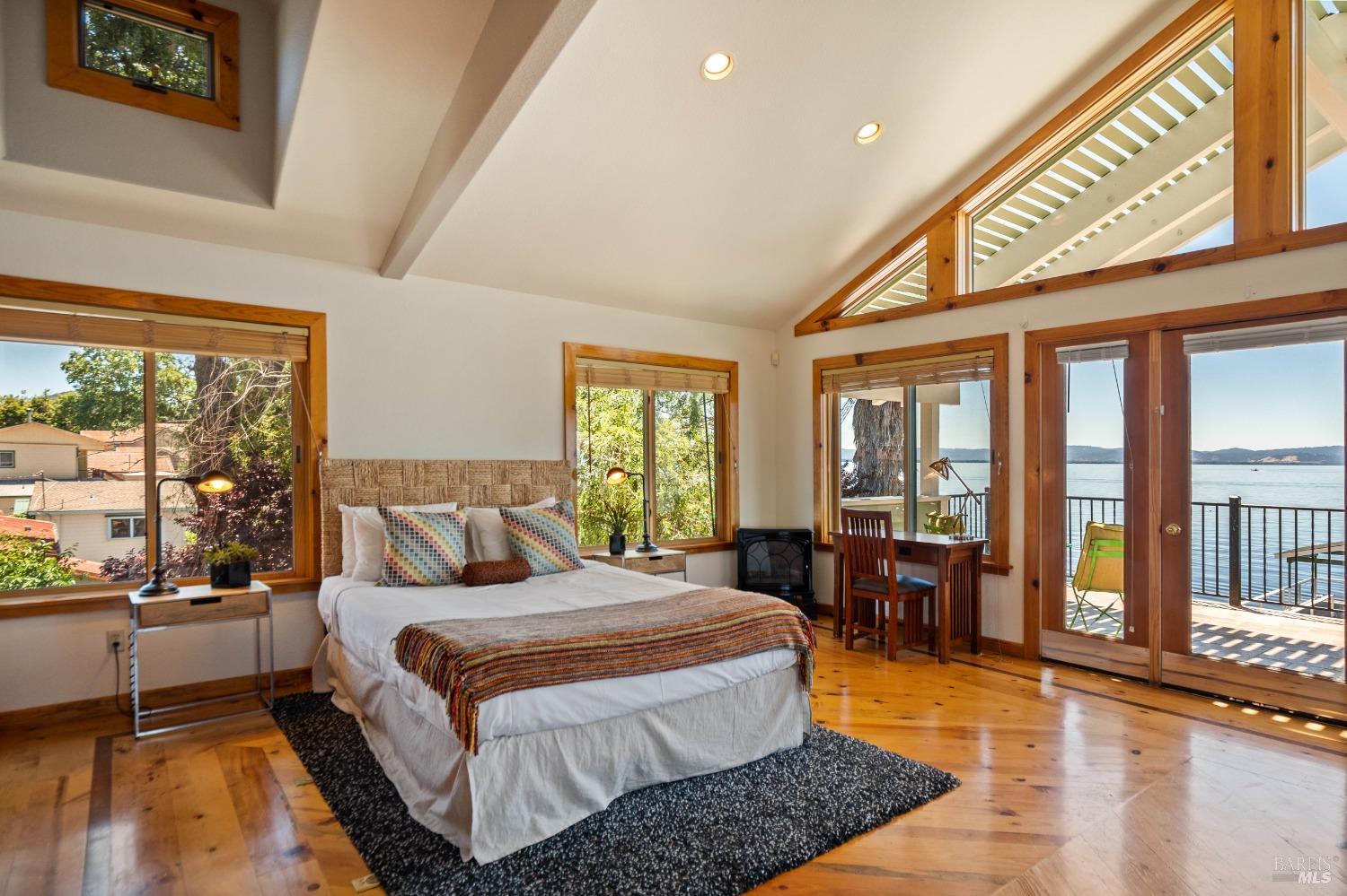 6055 East 20 Highway