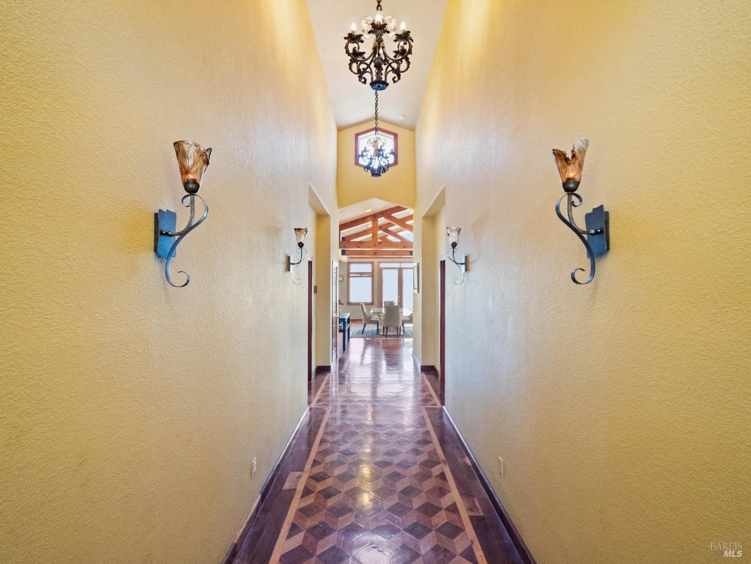 6055 East 20 Highway