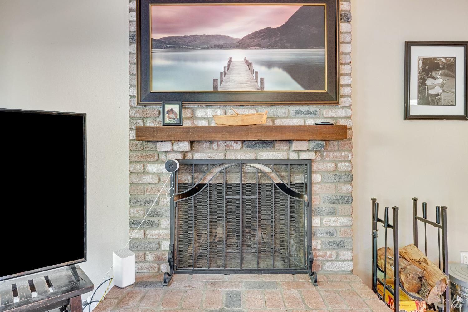 160 W Cotati Oaks Ct