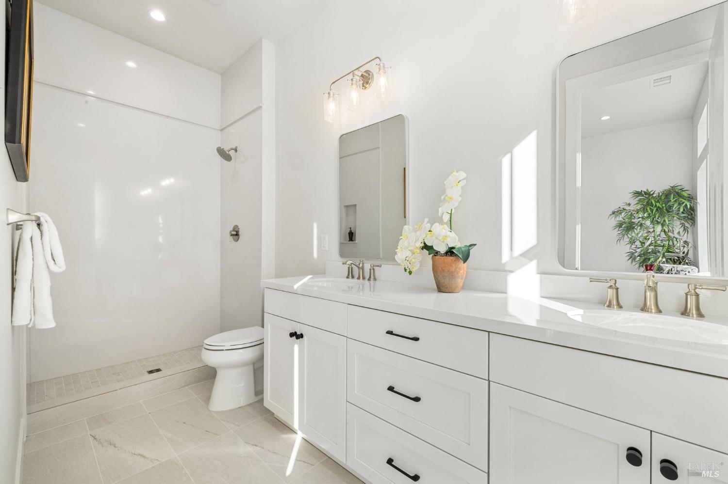 3712 Crown Hill Drive