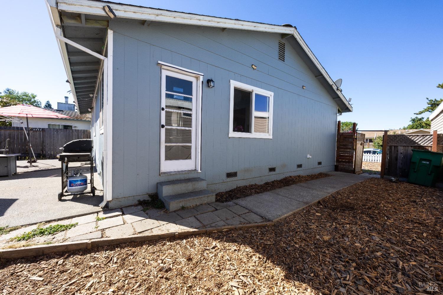 1186 Camino Corinado