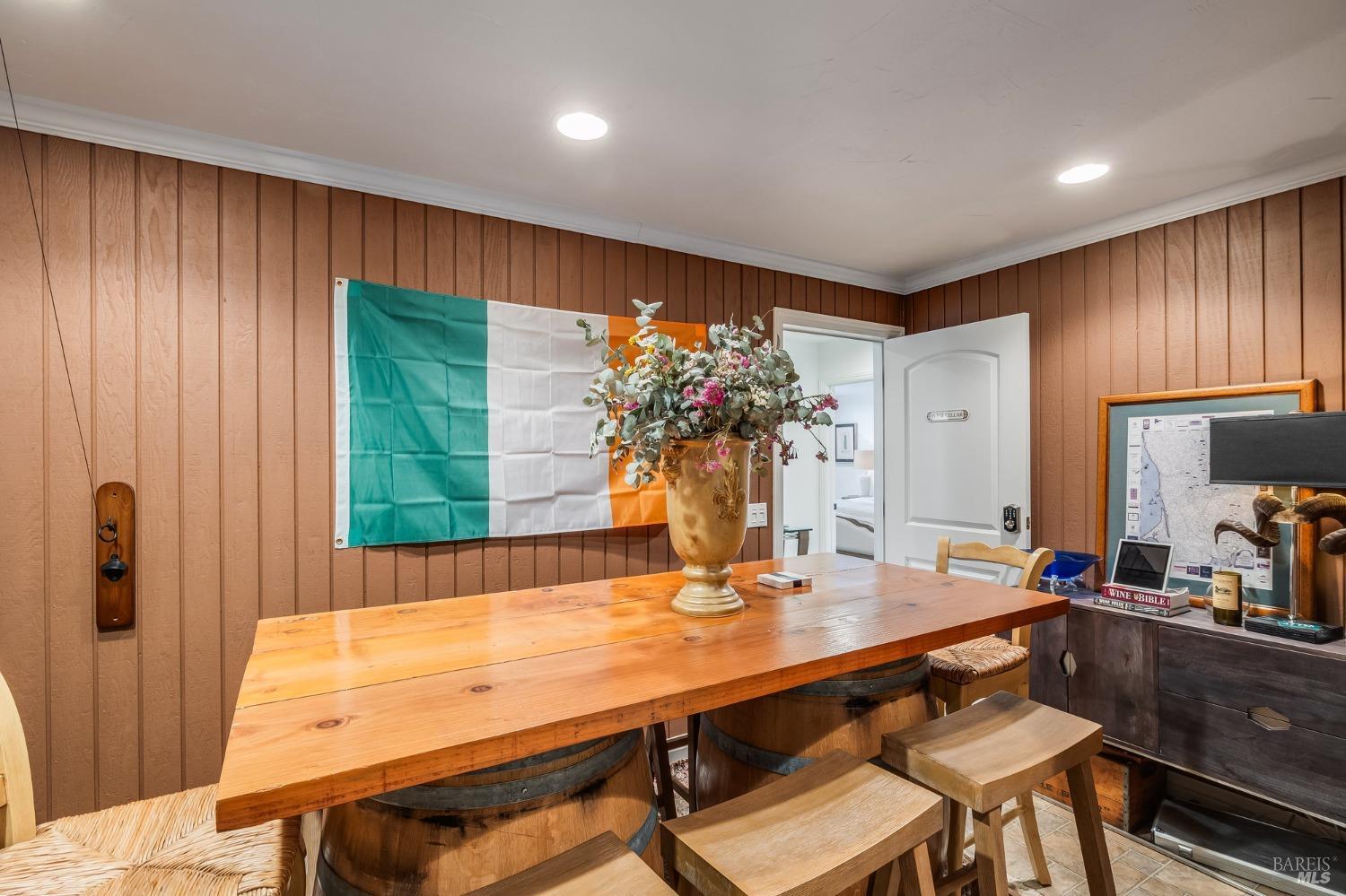 75 2nd Street E