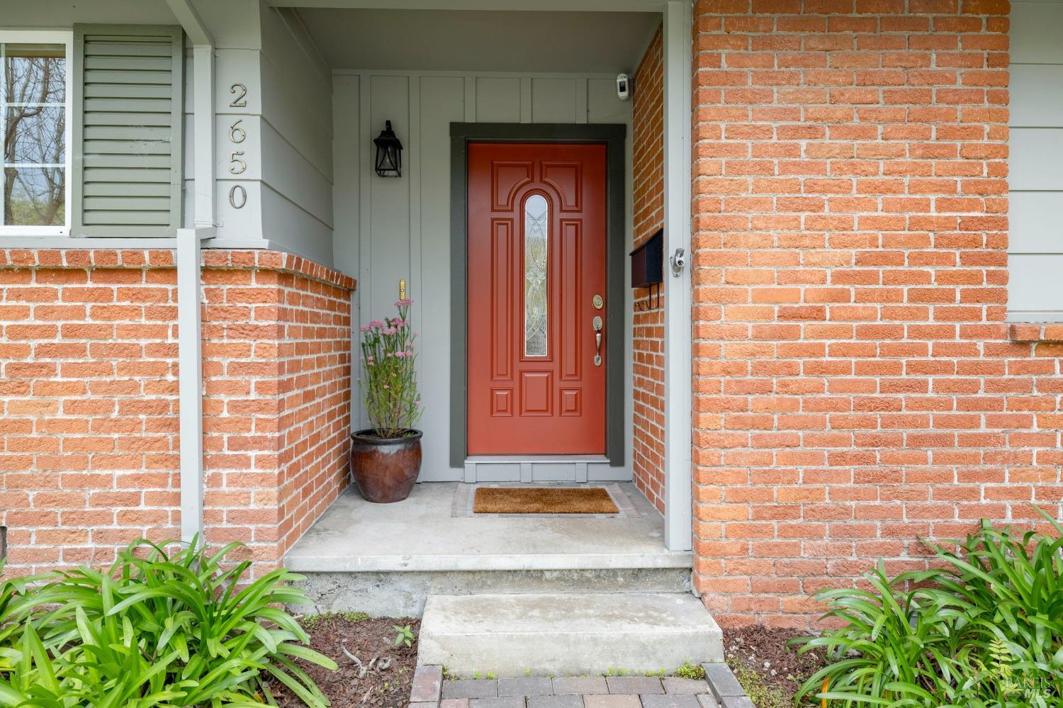 2650 Tachevah Dr