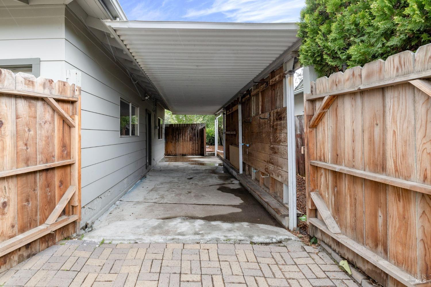 2650 Tachevah Dr