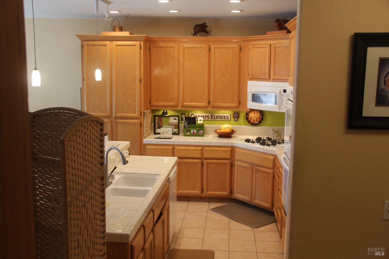 6461 Eagle Ridge Drive