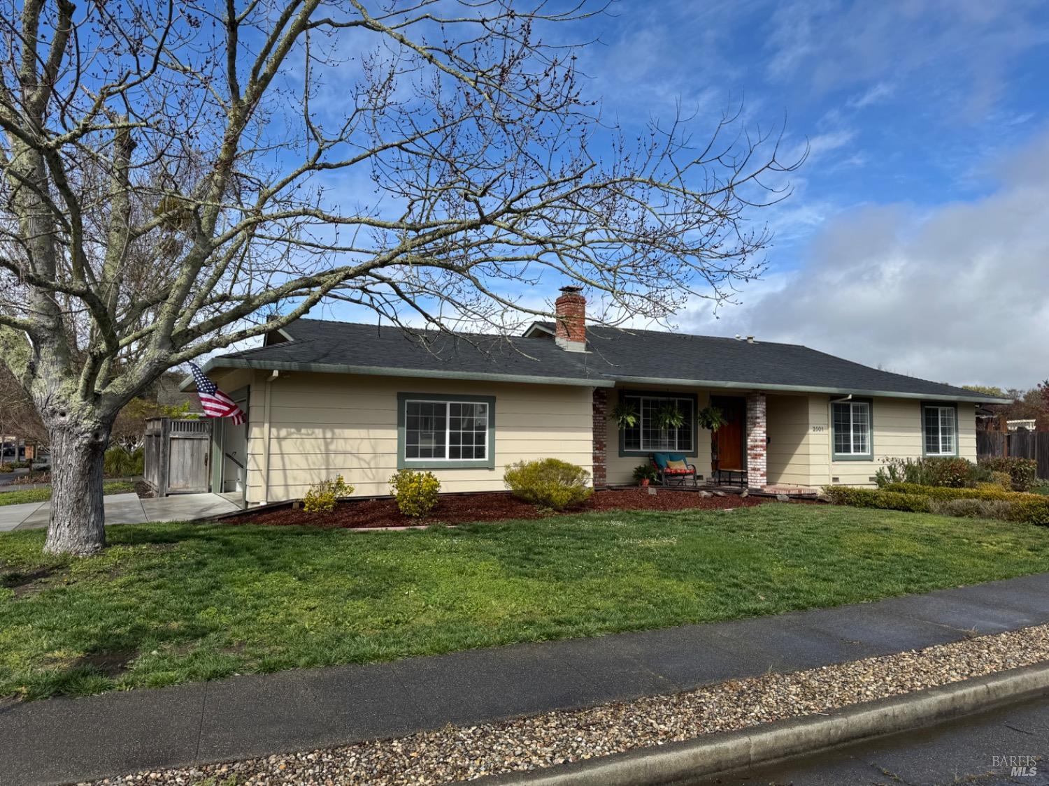 2501 Brookhaven Dr