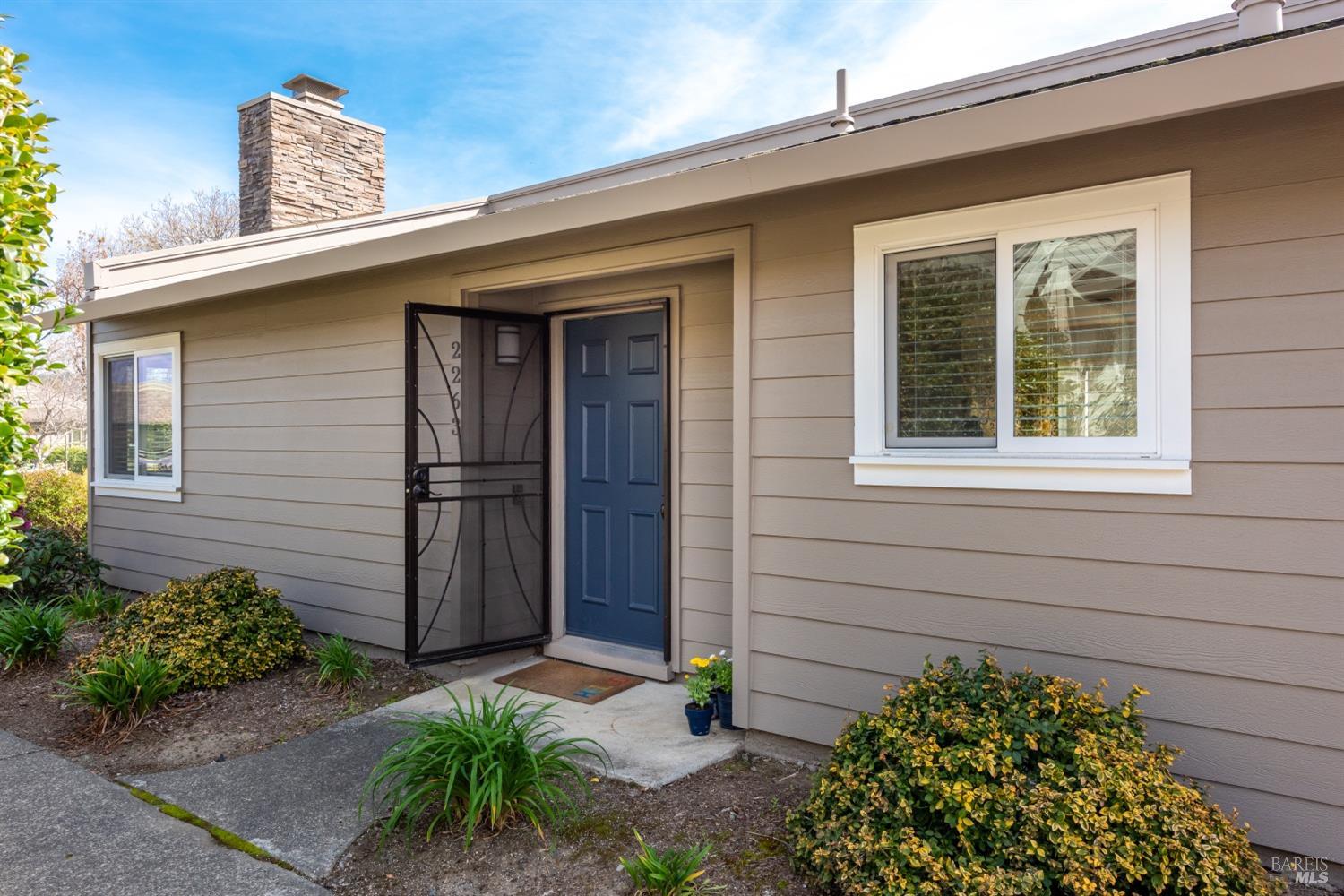 2263 Knolls Hills Circle