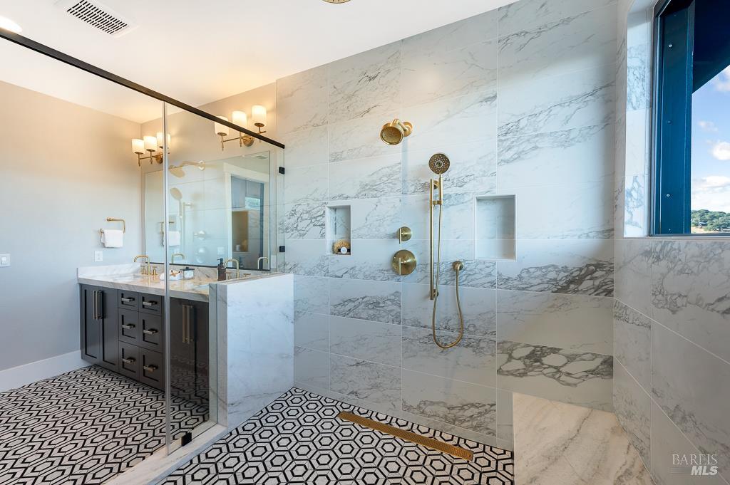 22 Oak Knoll Ct