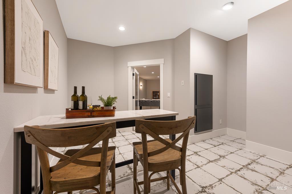 22 Oak Knoll Ct