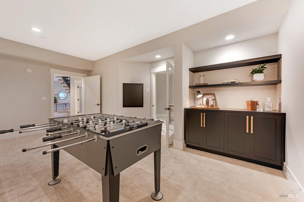 22 Oak Knoll Ct