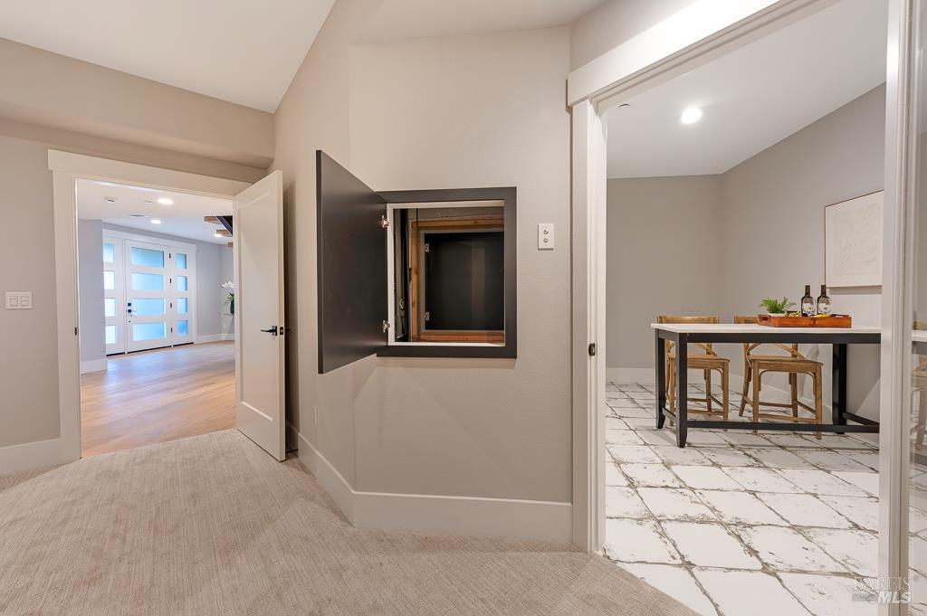 22 Oak Knoll Ct
