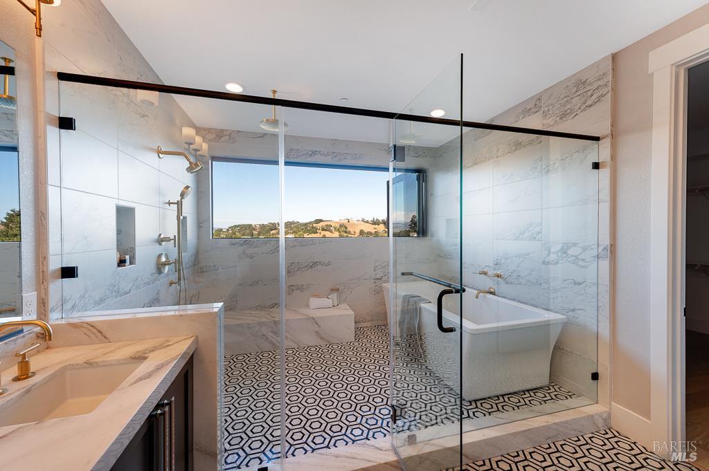22 Oak Knoll Ct