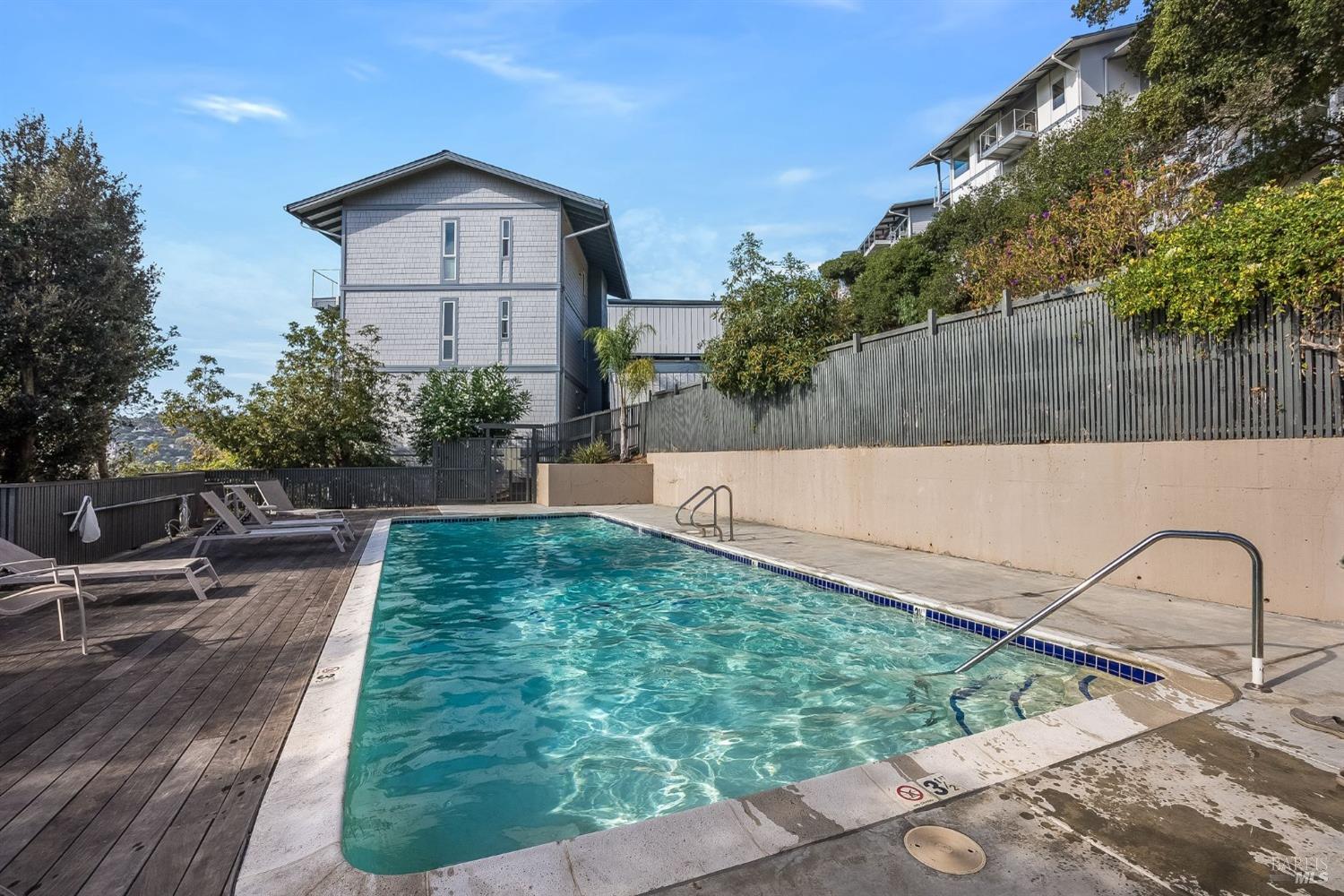 45 Harbor Oak Dr #35