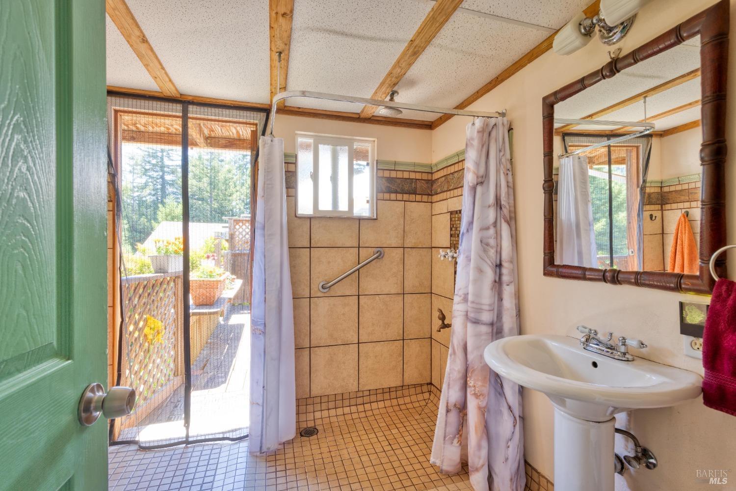 58 Magic Mountain Rd