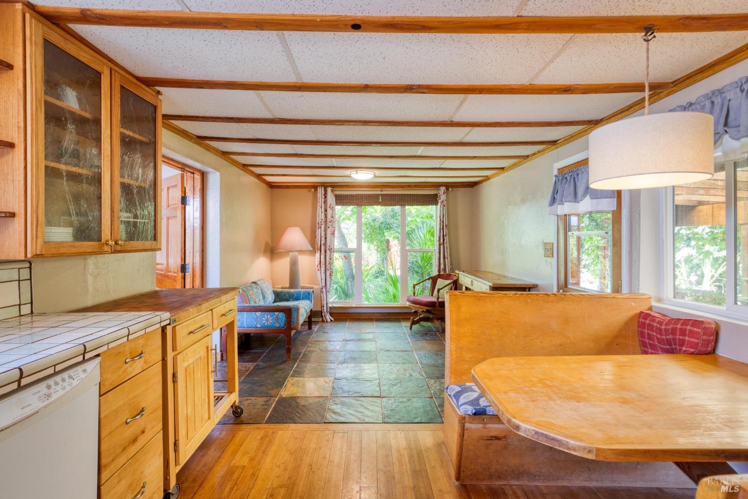 58 Magic Mountain Rd