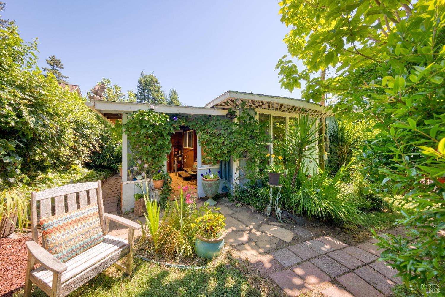 58 Magic Mountain Rd