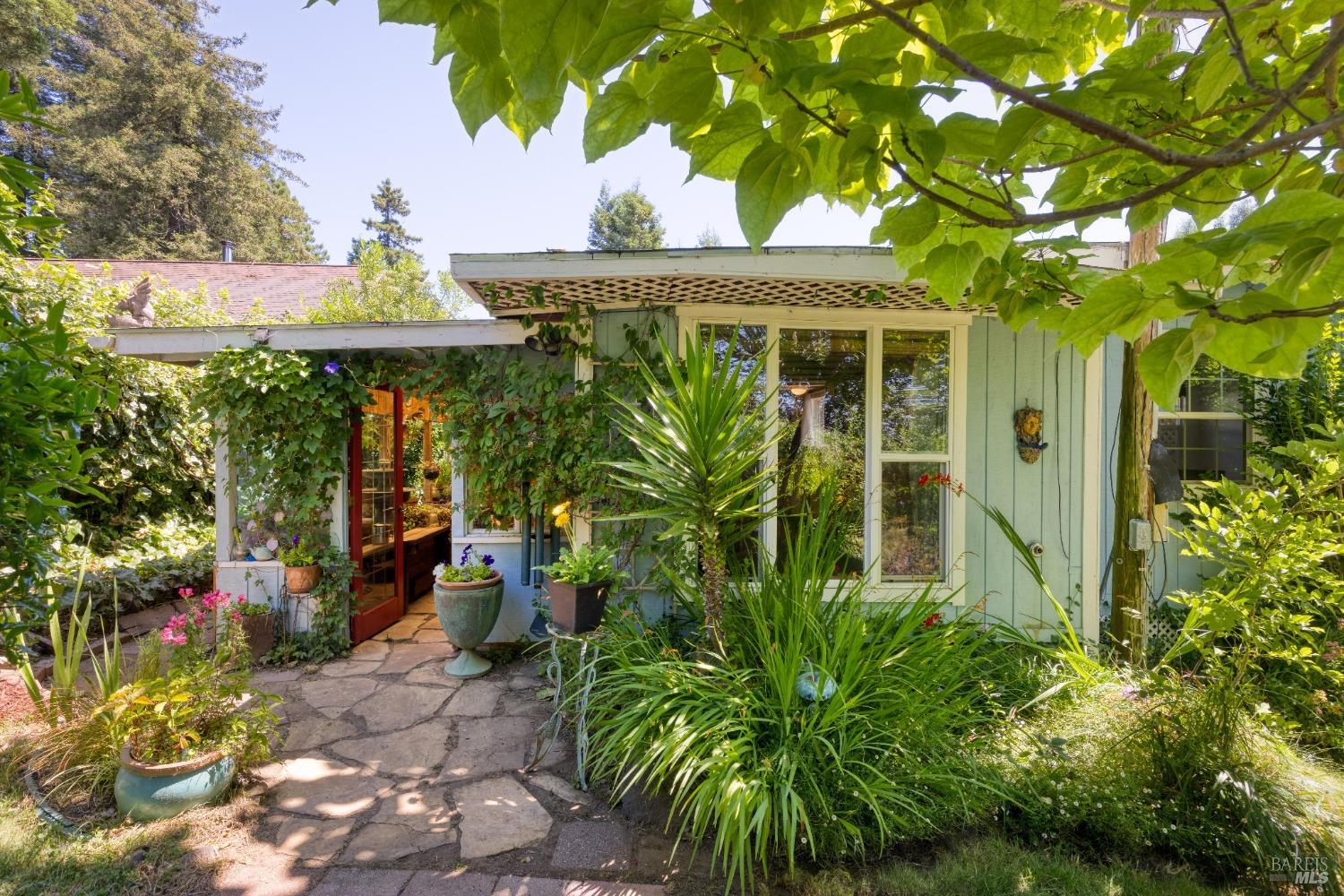 58 Magic Mountain Rd