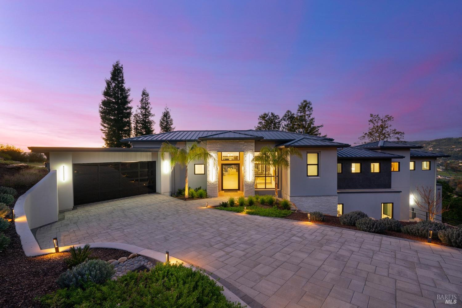 3917 Skyfarm Dr