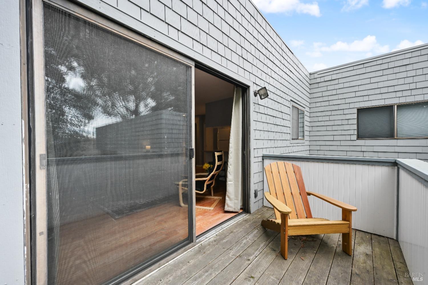 105 Virginia Ave #15