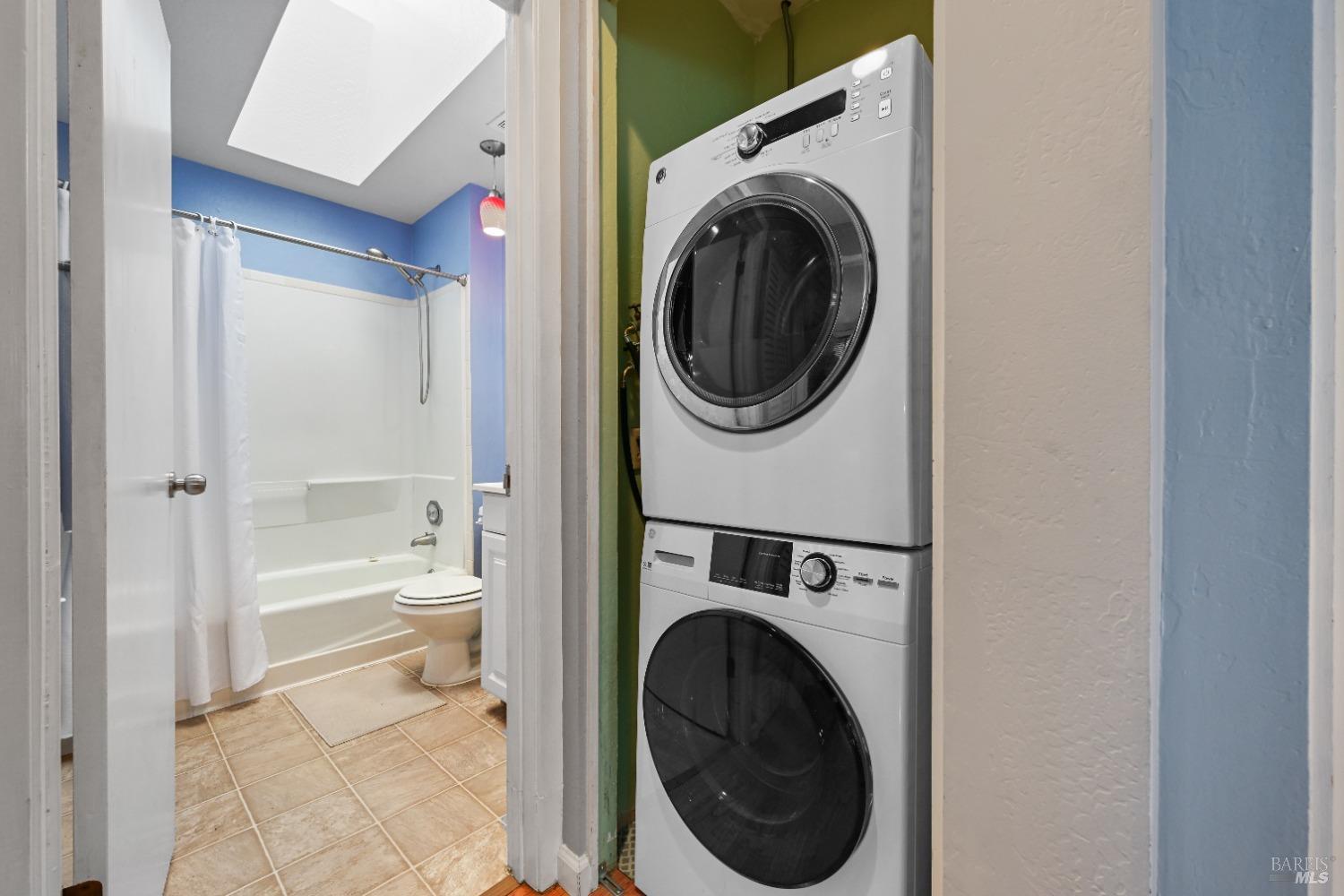 105 Virginia Ave #15