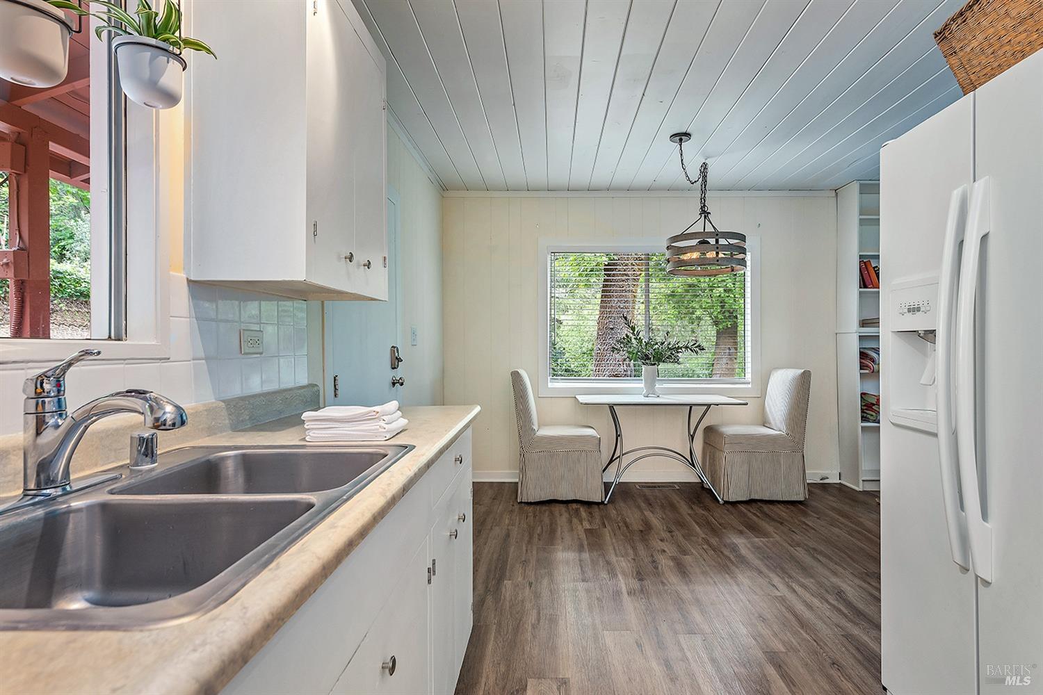 1940 N. Fitch Mountain Rd