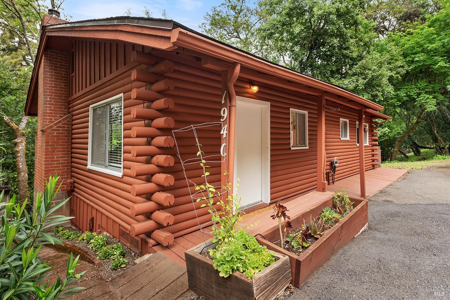 1940 N. Fitch Mountain Rd