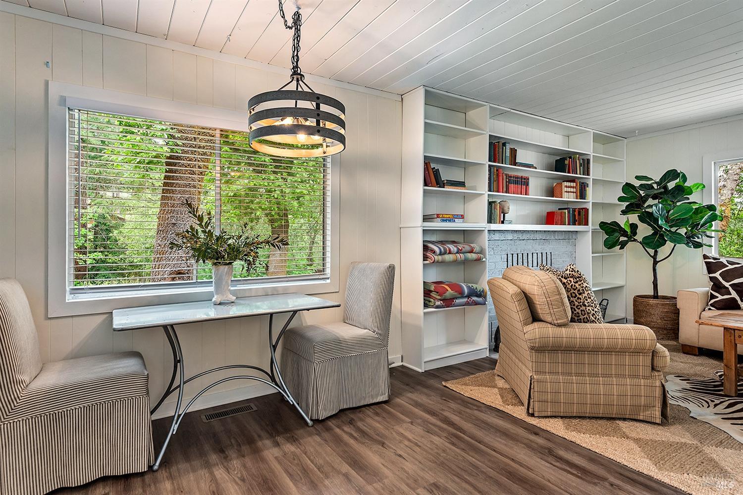 1940 N. Fitch Mountain Rd