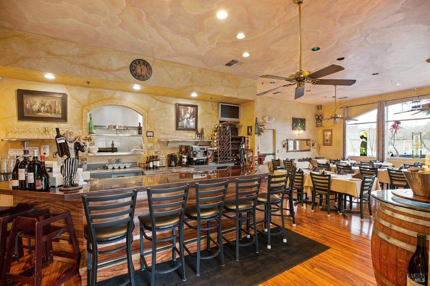 504 N Cloverdale Blvd