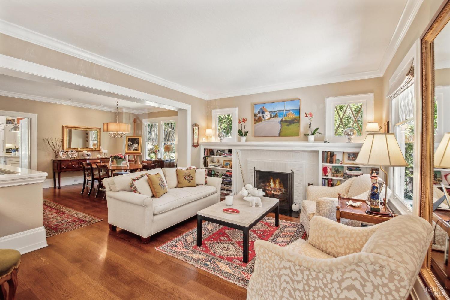 45 Wellington Ave