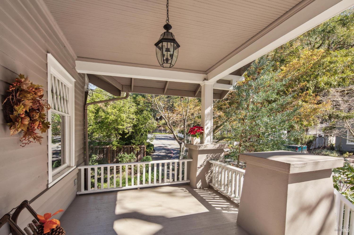 45 Wellington Ave