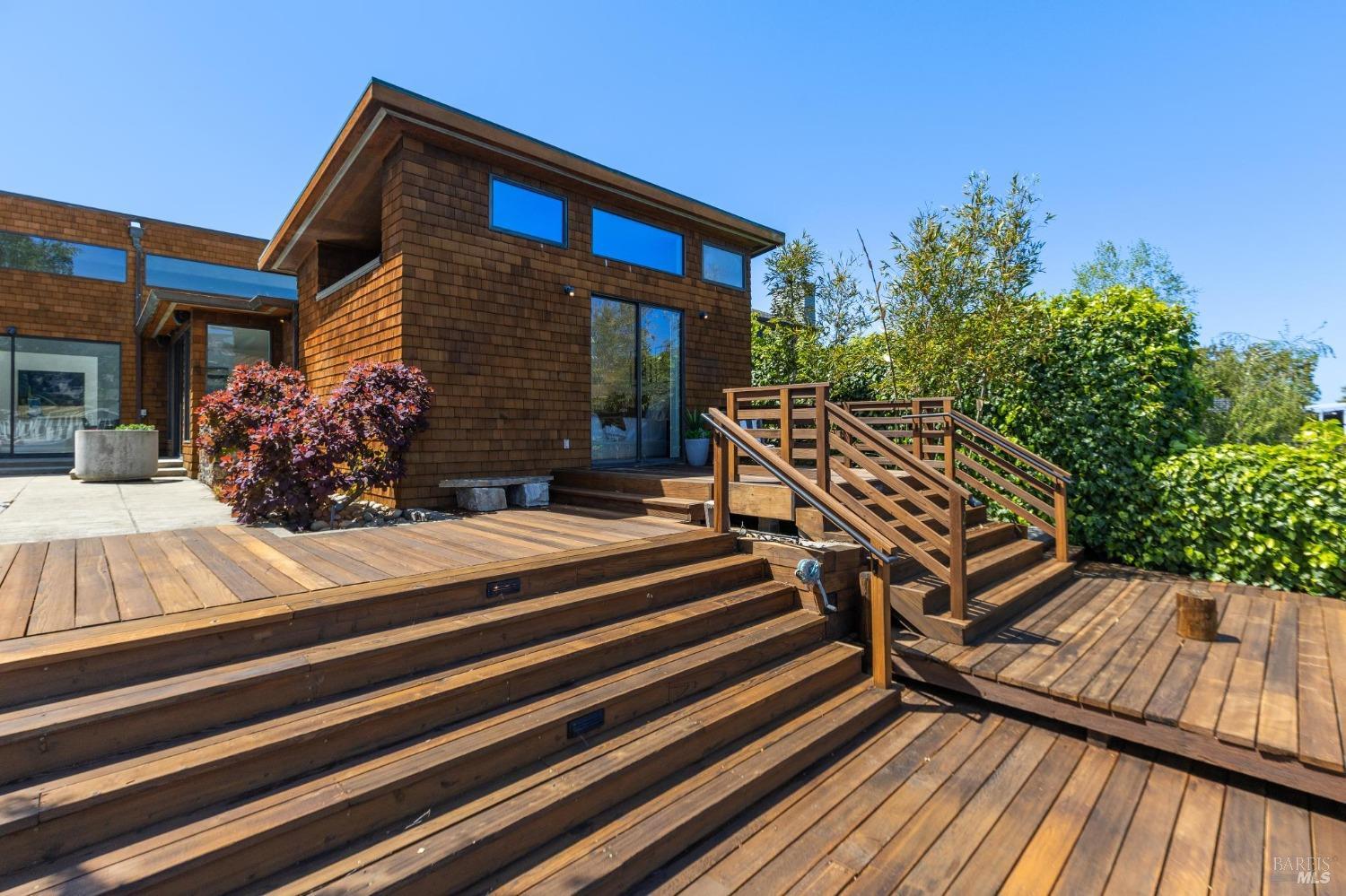 202 San Rafael Ave