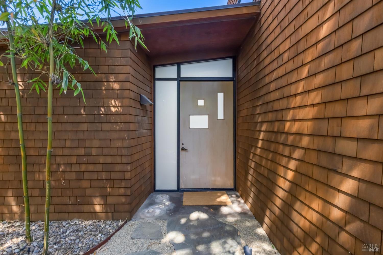 202 San Rafael Ave