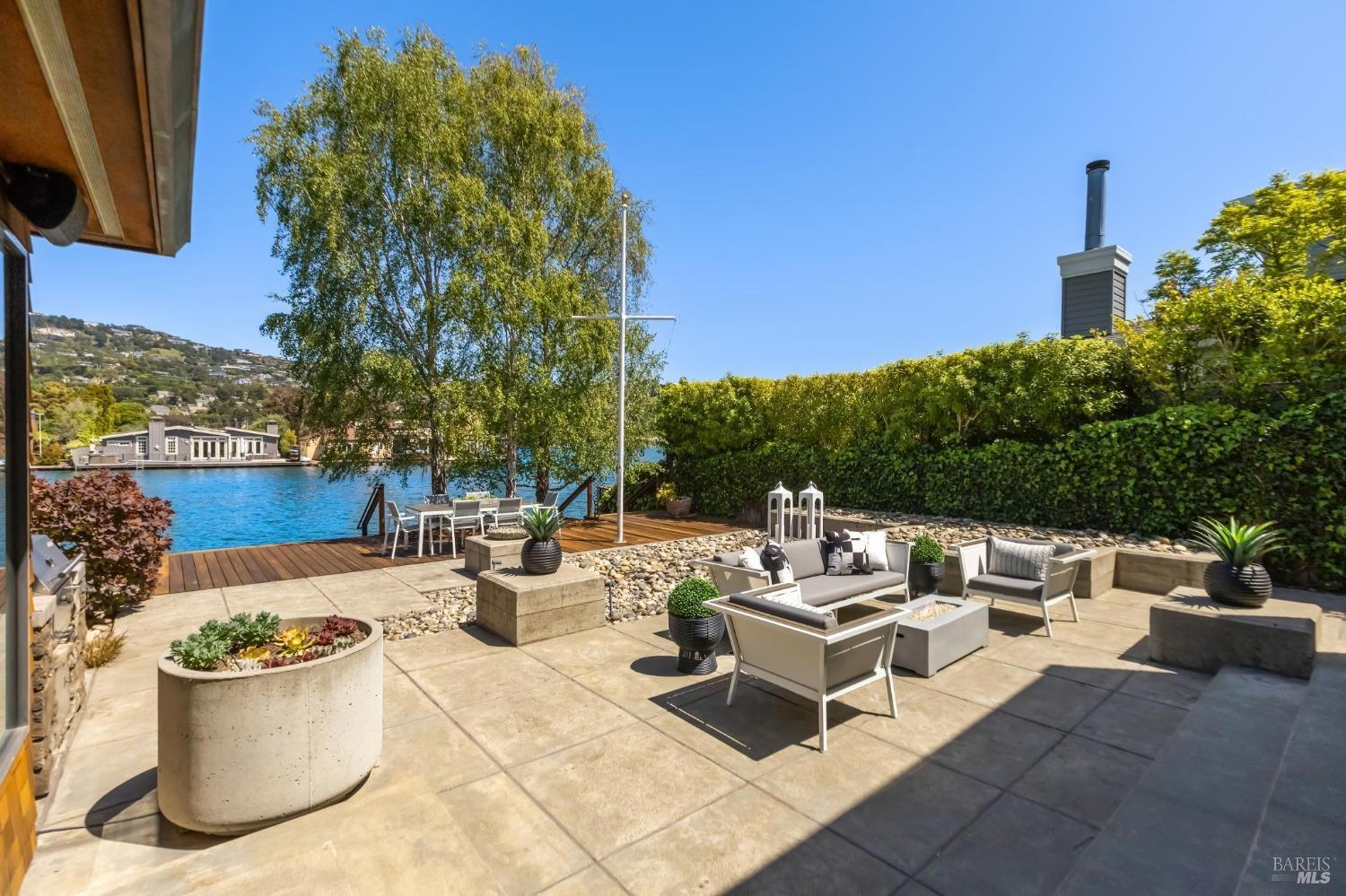 202 San Rafael Ave