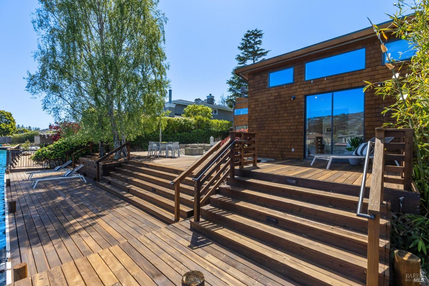 202 San Rafael Ave