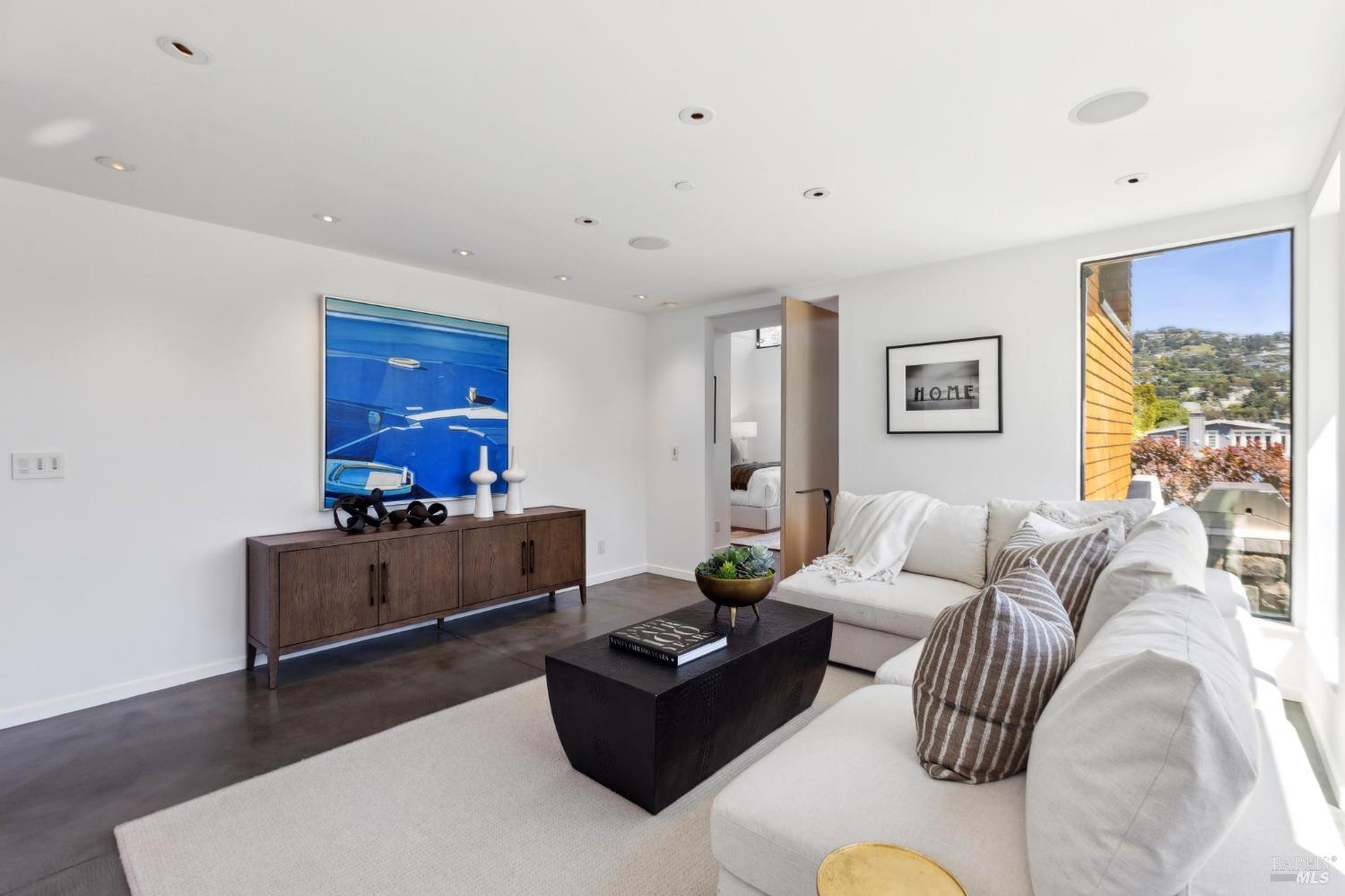 202 San Rafael Ave