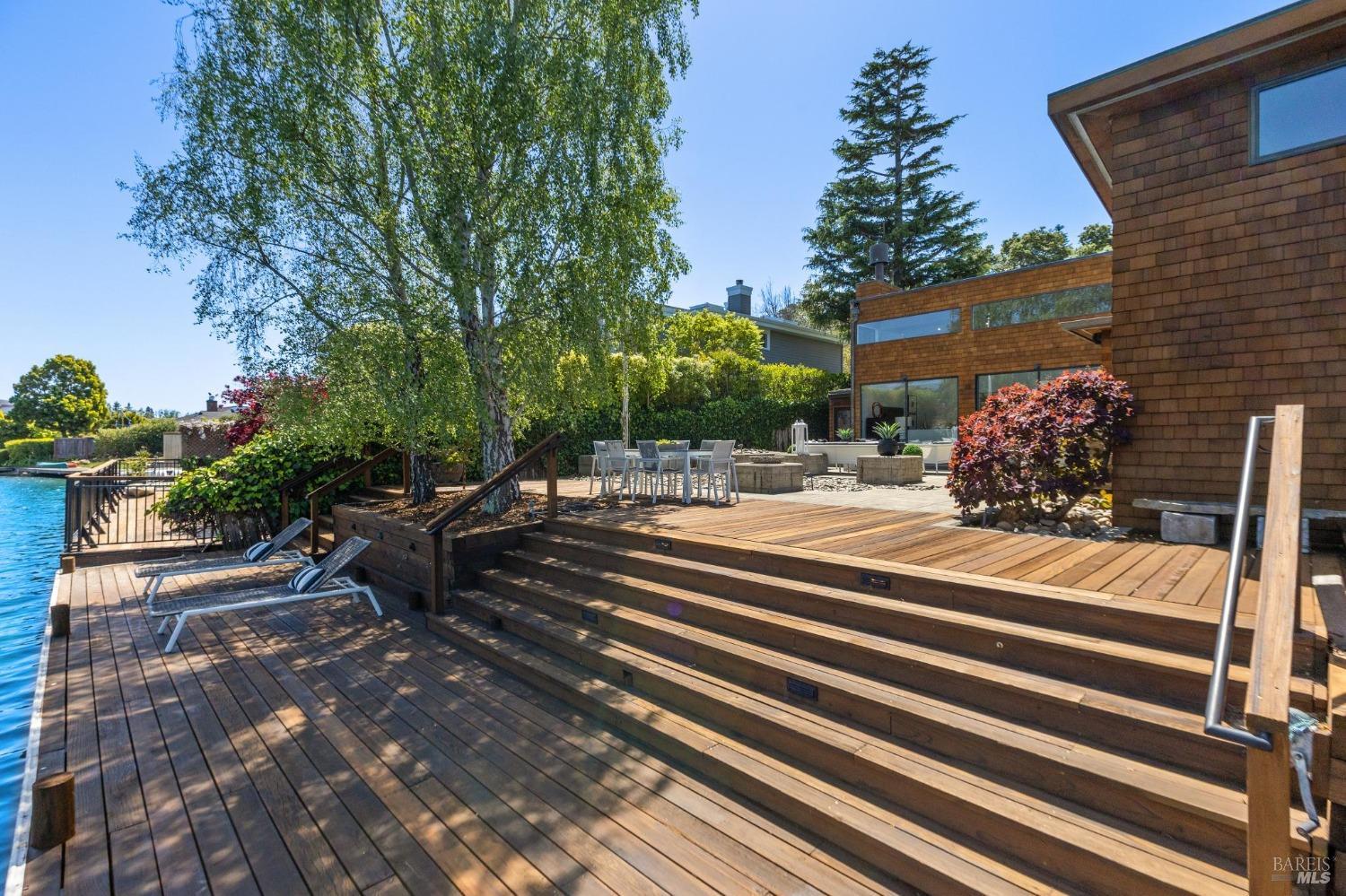 202 San Rafael Ave