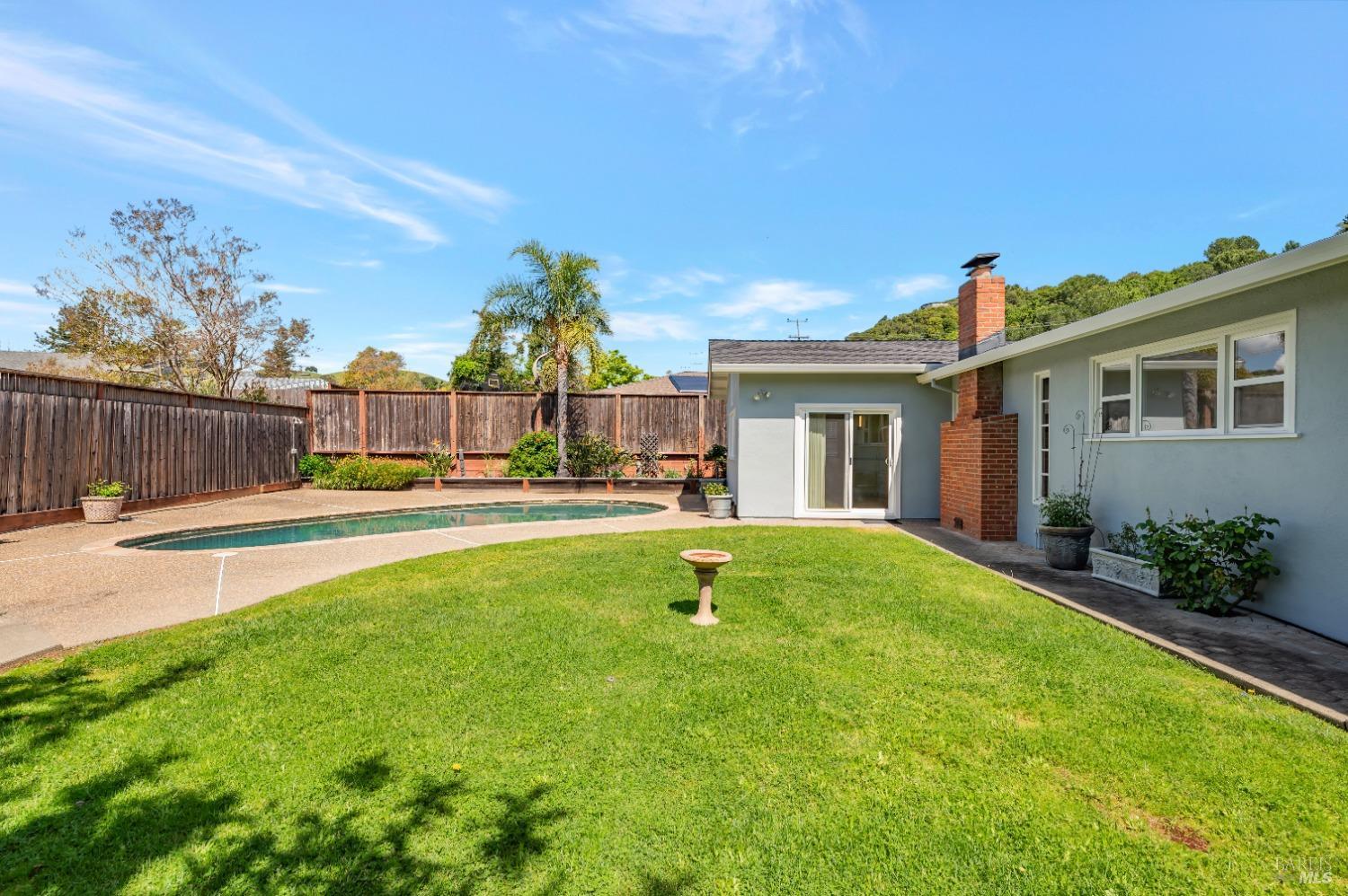 301 Orange Blossom Ln