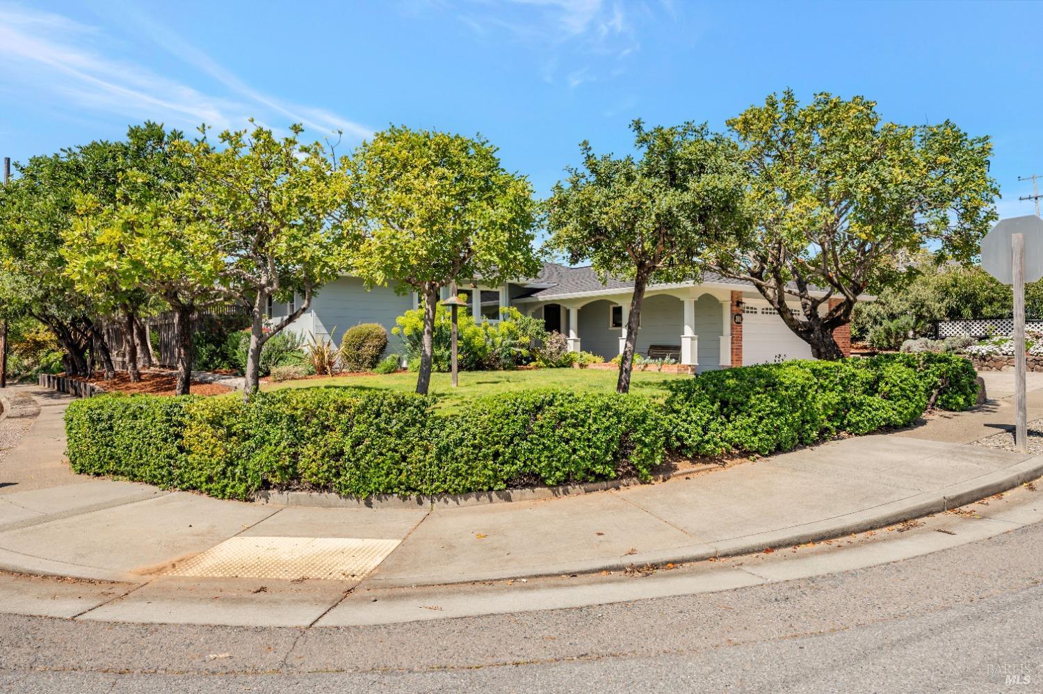 301 Orange Blossom Ln