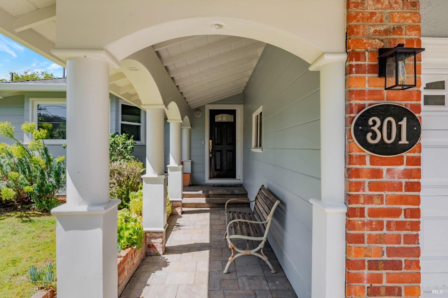 301 Orange Blossom Ln