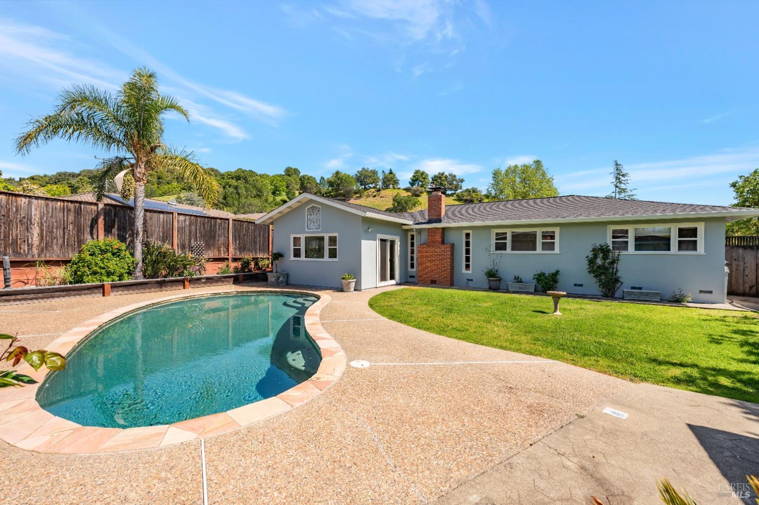 301 Orange Blossom Ln