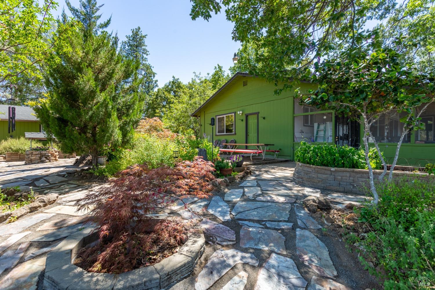 6867 Alpine Ridge Rd