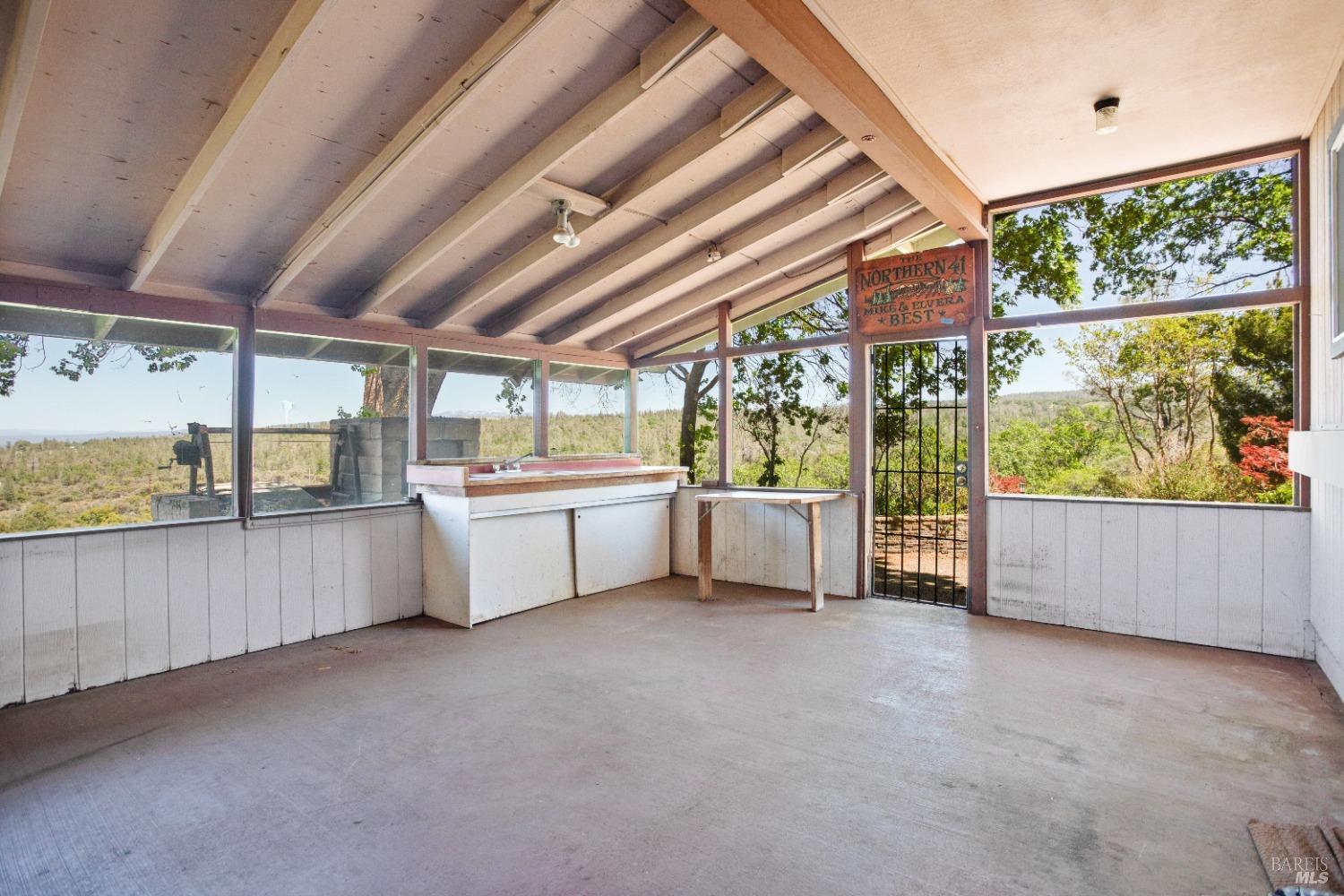 6867 Alpine Ridge Rd