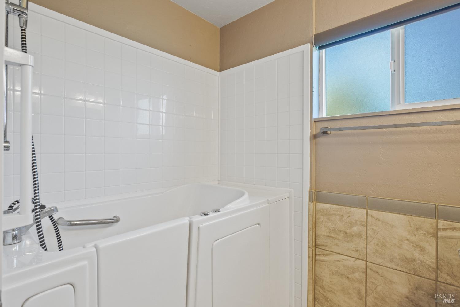 6867 Alpine Ridge Rd