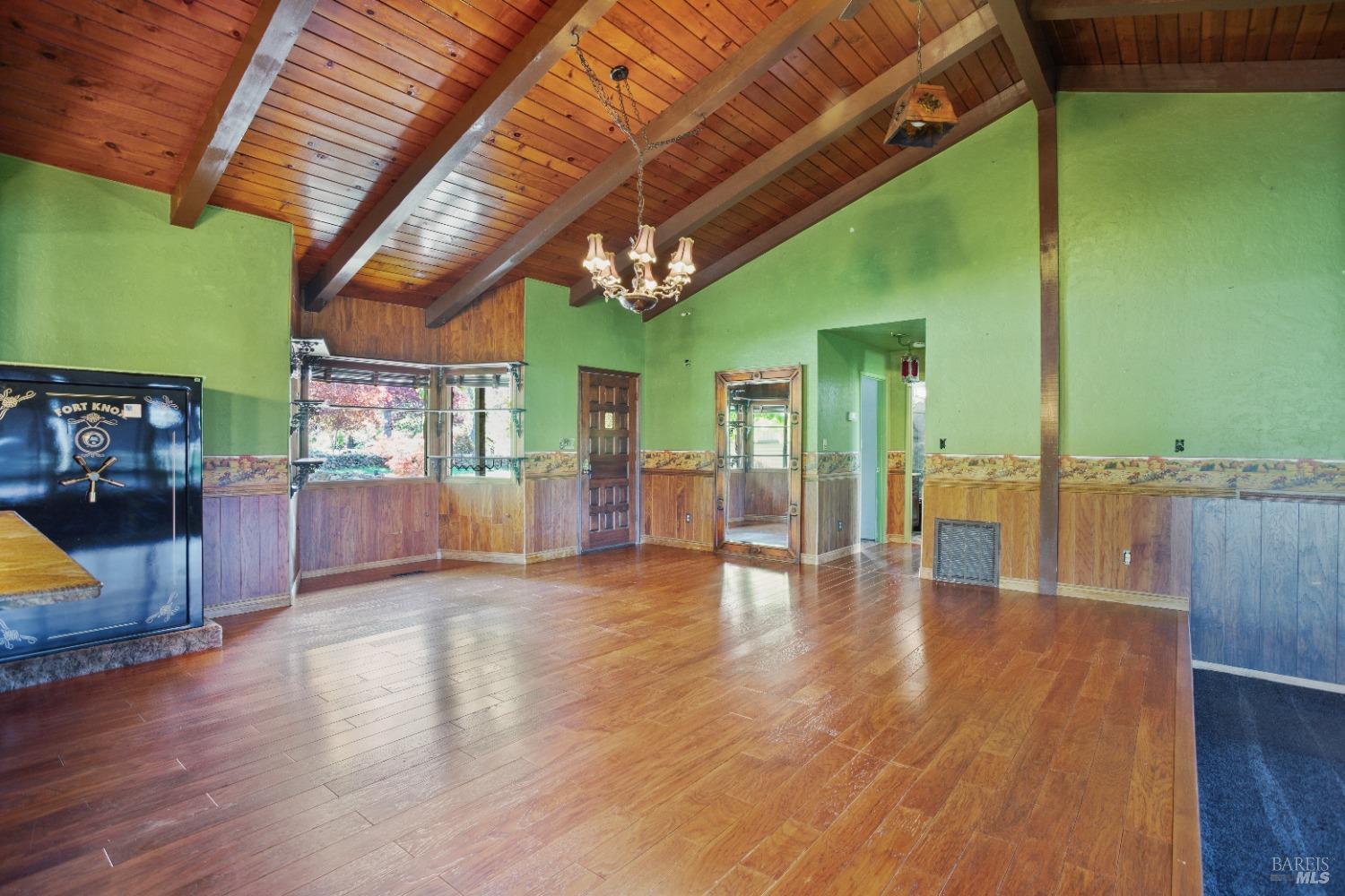 6867 Alpine Ridge Rd