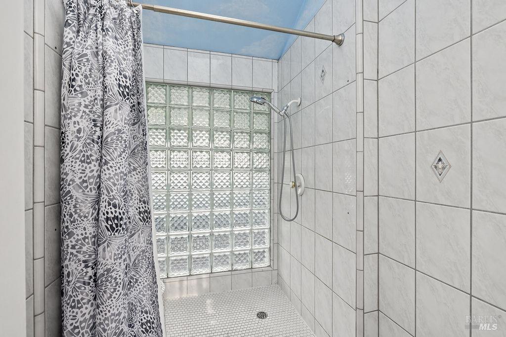 7451 Santa Barbara Dr