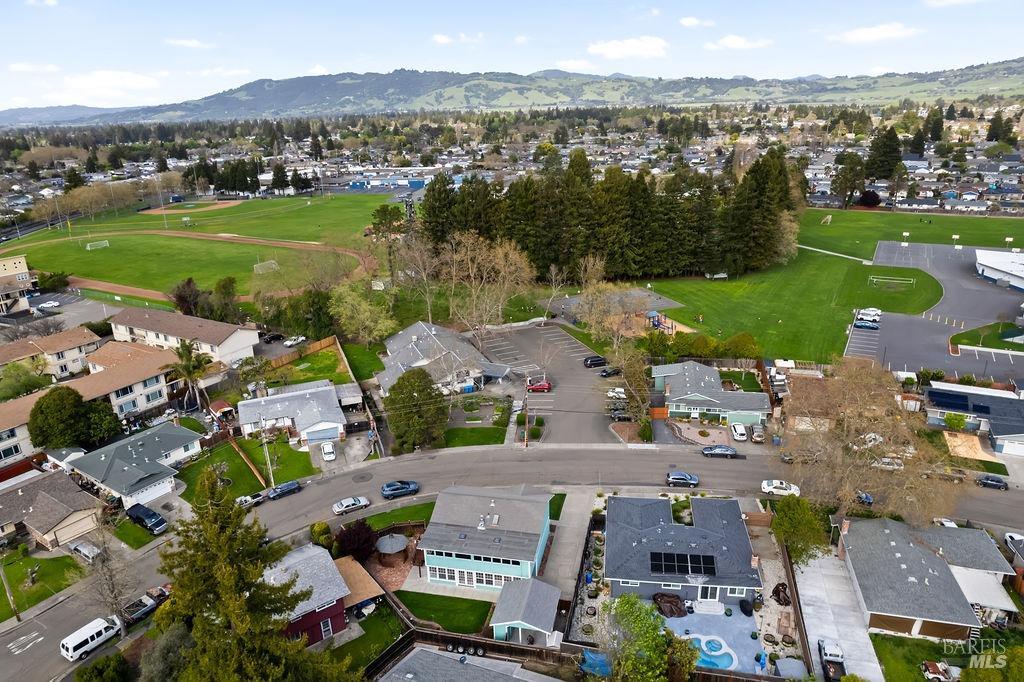 7451 Santa Barbara Dr